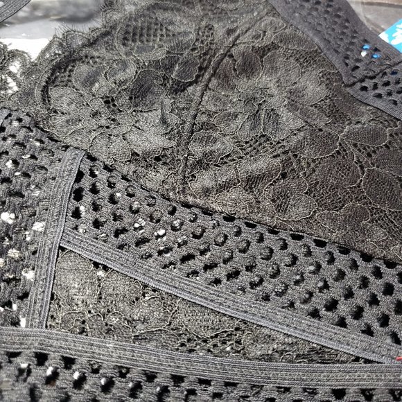 Free People Intimately Black Sitting Pretty Brami - Picture 10 of 13